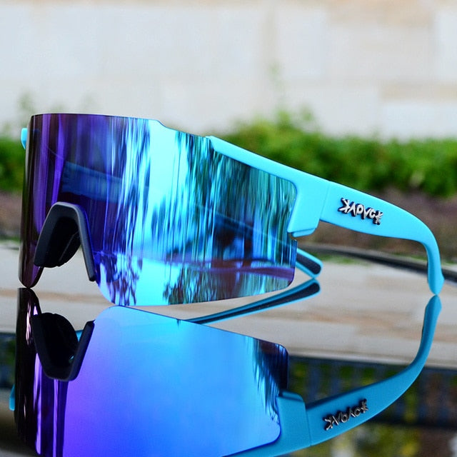 Kapvoe Photochromic Polarized Sunglasses - Onset Gadgets