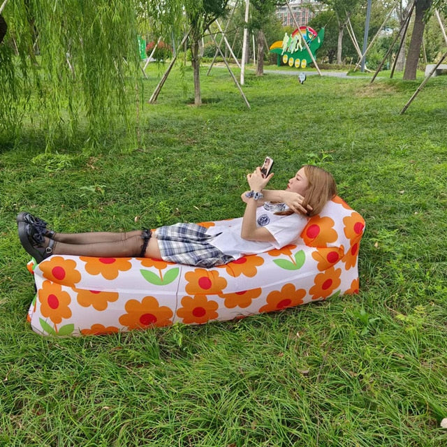 The Breezy Sleeper - Inflatable Sofa Bed - Onset Gadgets